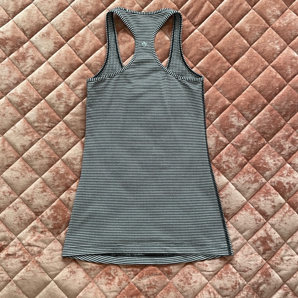 Lululemon Racer Back Tank - Picture 3 of 4